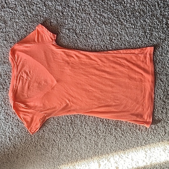 American Eagle Outfitters xs/tp bright orange v-neck - Picture 2 of 2